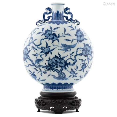QIANLONG BLUE & WHITE POMEGRANATE MOON VASE ON STAND