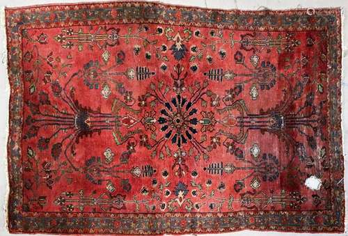 Fine Antique Persian Sarouk or Keshan Rug