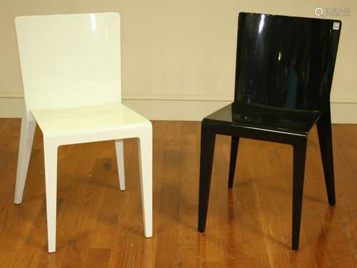 Pair of Molteni & C Alfa Chairs