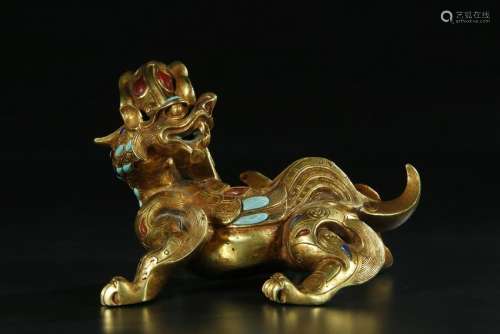 Gilt Bronze  Double Animal Heads Inlaid Gemstones