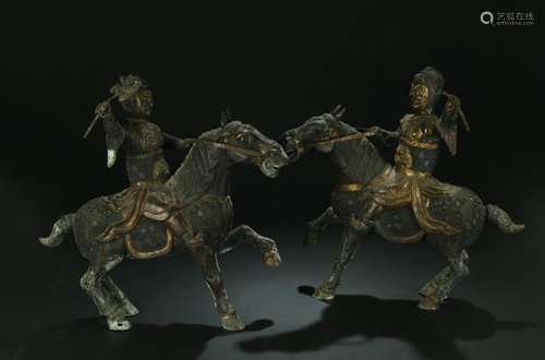 A Pair of Alloy Copper Gilt Samurai