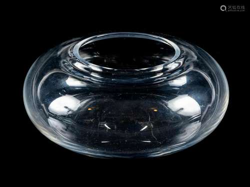 A Baccarat Glass Vase 20TH CENTURY 'Baccara