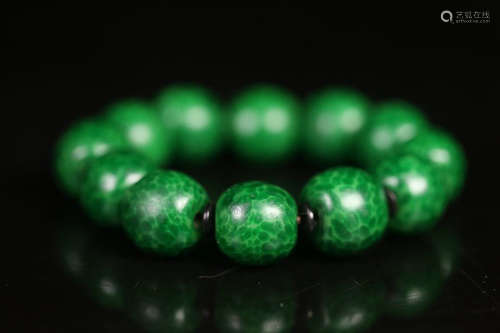 FROG-SKIN GLASS BEADS