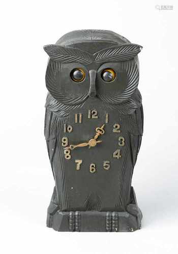 Eye turning clock, owl,wood carved, original movement, 20.century25cmThis is a timed auction on