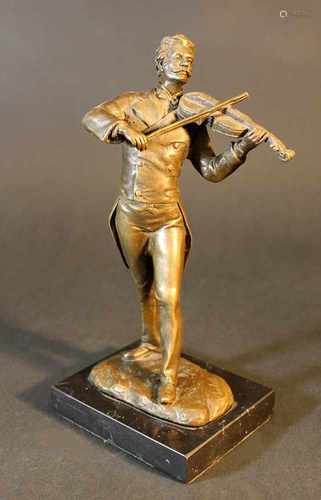 Johann Strauss (1825-1899) bronze sculpture with violin18cmThis is a timed auction on our German