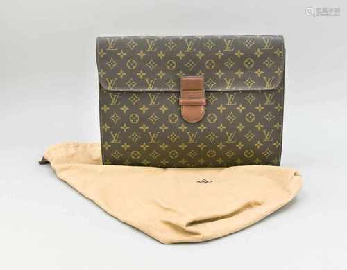 Louis Vuitton Damenaktentasche mit typischem Logo-Print. Innenleben in zwei Fächerunterteilt sowie