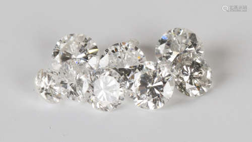 Nine unmounted circular cut diamonds.Buyer’s Premium 29.4% (including VAT @ 20%) of the hammer