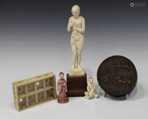 A Chinese Canton export ivory compartmentalized rectangular box, late Qing dynasty, the glazed top