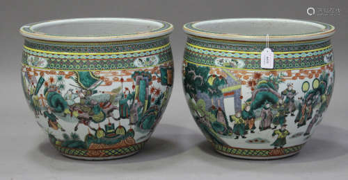 A pair of Chinese famille verte enamelled porcelain fish bowls/jardinières, late Qing dynasty,