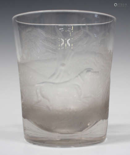 An engraved clear glass tumbler, 19th century, probably Stourbridge, one side engraved with a