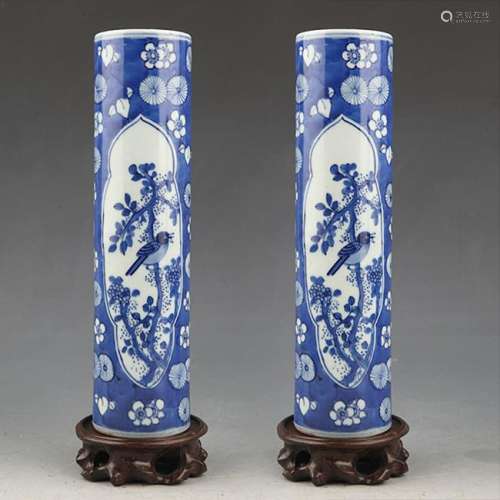 PAIR OF FINELY PAINTED BLUE AND WHITE FLOWER JAR