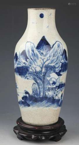 FINE GE-TYPE GLAZED BLUE AND WHITE PORCELAIN JAR