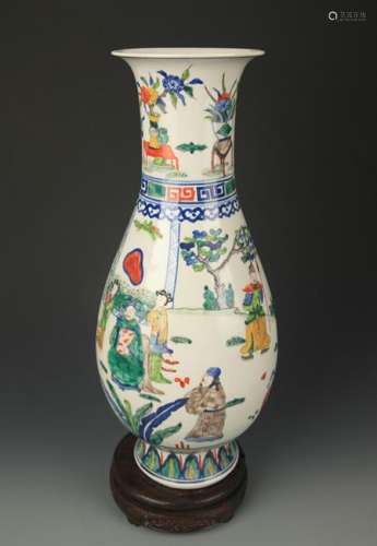 BLUE AND WHITE FAMILLE VERTE STORY PAINTED VASE