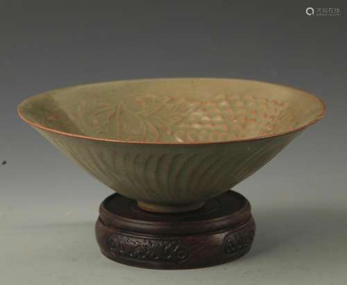 YAO ZHOU KILN STYLE PEONY FLOWER PATTERN BOWL