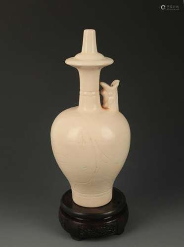 A DING KILN LOTUS CARVING VASE