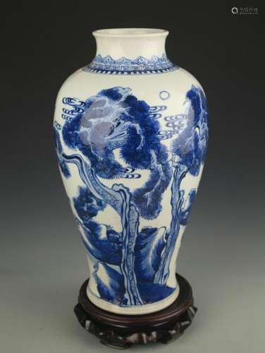 BLUE AND WHITE PINE TREE AND CRANE PATTERN VASE