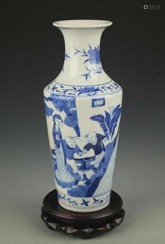 BLUE AND WHITE STORY PAINTED PORCELAIN VASE