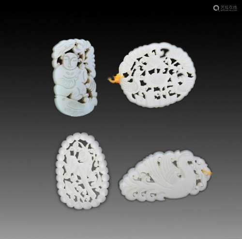 GROUP OF FOUR FINELY CARVED JADE PENDANT