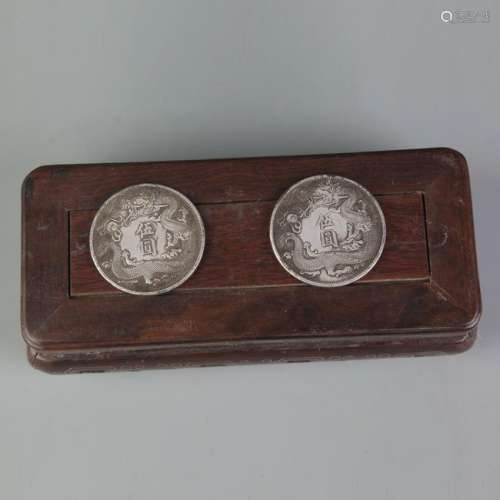 GROUP OF TWO OLD CHINESE COIN âREPUBLIC PERIOD