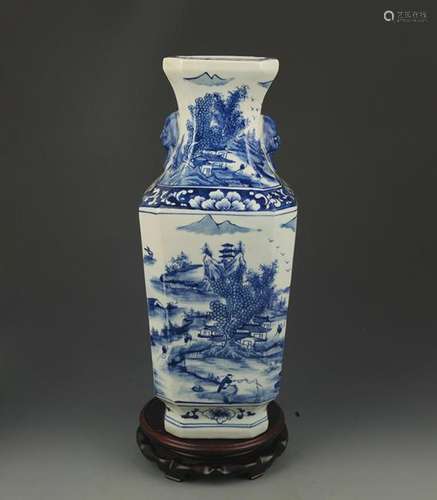 BLUE AND WHITE  LANDSCAPE SQUIRE PORCELAIN VASE