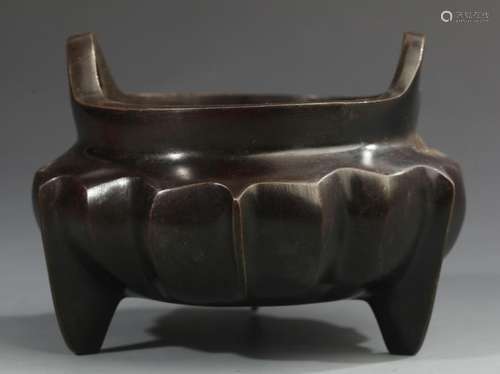 A REAR TRIPOD LOTUS SHAPED BRONZE CENSER