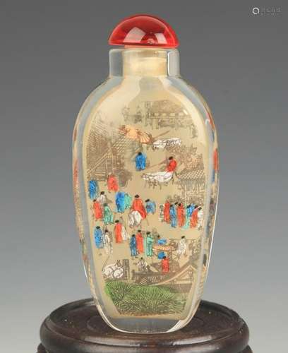 A STORY PAINTED GLASS SNUFF BOTTLE