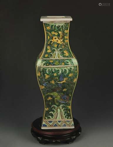 SAN CAI COLOR ANIMAL PATTERN SQUARE VASE