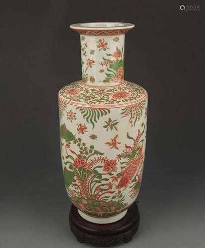 A TALL LOTUS AND FISH PAINTED PORCELAIN VASE