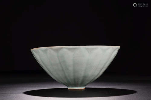 LONGQUAN CELADON GLAZE BOWL