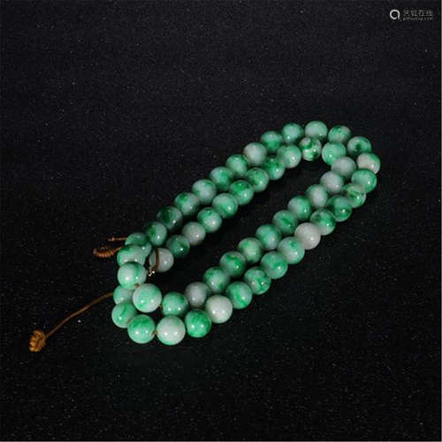 CHINESE JADEITE BEAD NECKLACE