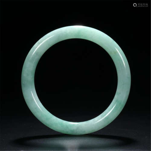 CHINESE JADEITE BANGLE