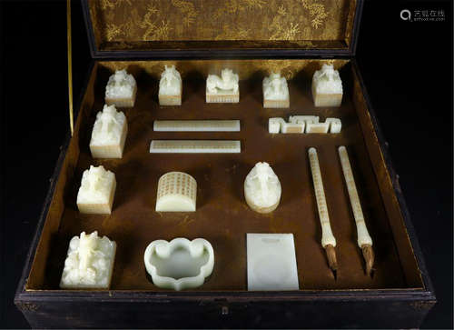 SEVENTEEN CHINESE WHITE JADE SCHOLAR'S OBJECT IN ROSEWOOD CASE