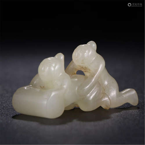 CHINESE WHITE JADE EROTIC TABLE ITEM