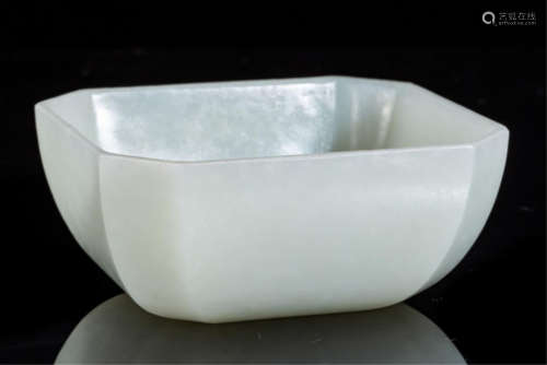 CHINESE WHITE JADE SQUARE BOWL