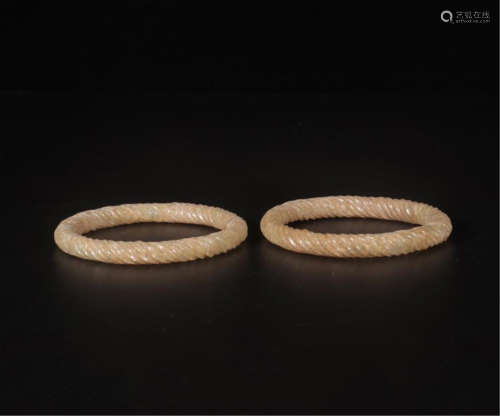 PAIR OF CHINESE JADE BANGLES