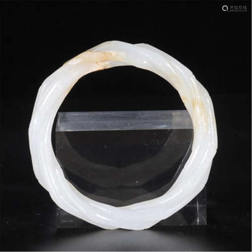 CHINESE WHITE JADE BANGLE