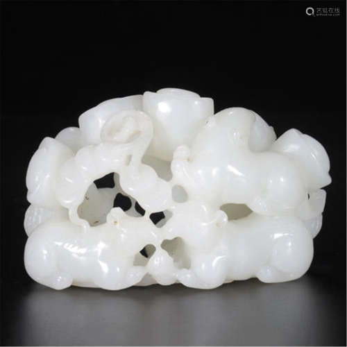 CHINESE WHITE JADE BEAST TABLE ITEM