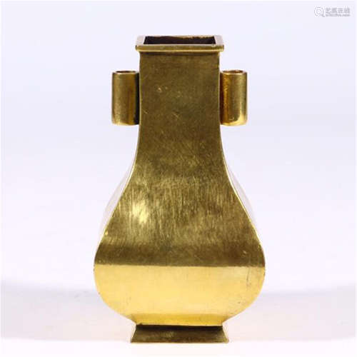 CHINESE GILT BRONZE SQUARE VASE