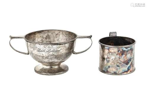 A mixed group of sterling silver items, comprising a