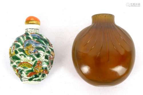 TWO SNUFF BOTTLES.