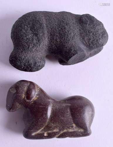 TWO CENTRAL ASIAN STONE IDOLS. 7 cm x 4.5 cm. (2)