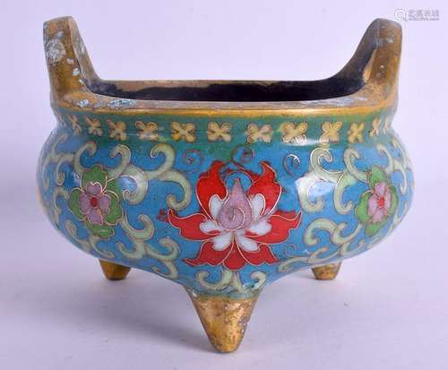 A CHINESE TWIN HANDLED CLOISONNE ENAMEL CENSER. 12 cm