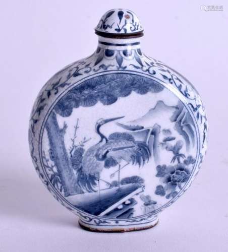 A CHINESE CANTON ENAMEL SNUFF BOTTLE painted with