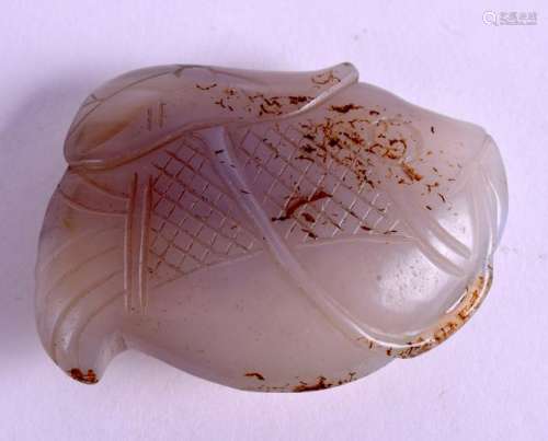 A MIDDLE CASTERN CENTRAL ASIAN CARVED AGATE FISH. 4.75