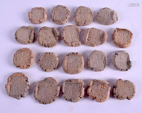 ASSORTED MIDDLE EASTERN ASIAN TERRACOTTA STAMP SEALS.