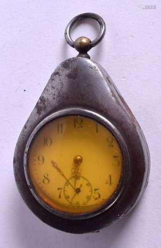 AN UNUSUAL VINTAGE WATCH. 5 cm x 6.5 cm.