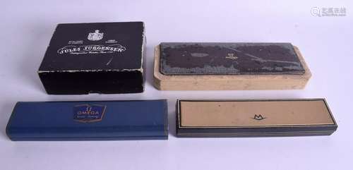 FOUR VINTAGE WATCH BOXES. (4)