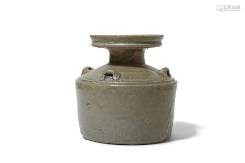 A SMALL CHINESE JUNYAO JAR.