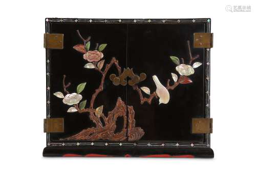 A CHINESE MINIATURE INLAID LACQUER CABINET.