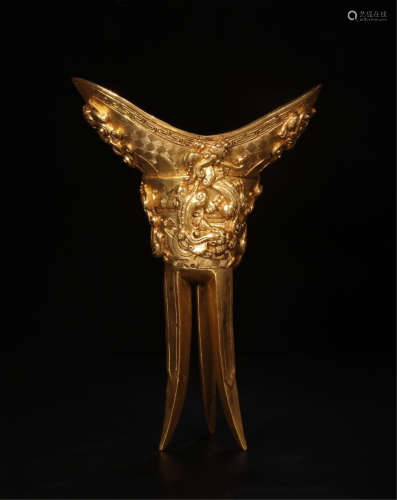 CHINESE GILT BRONZE DRAGON JUE CUP